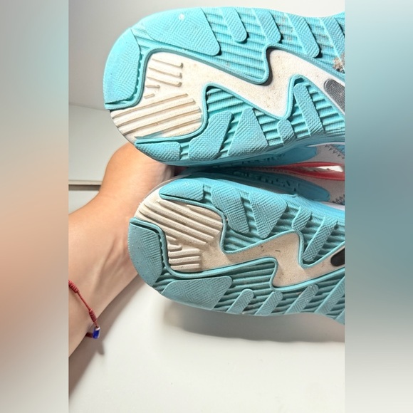 Nike Women's Air Max Excee Pure Platinum/Bright Crimson size 7 - Picture 10 of 10